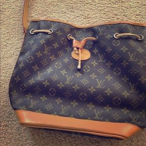 Louis Vuitton purse